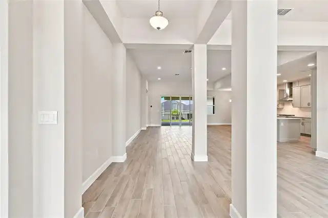 Listing Photo 37
