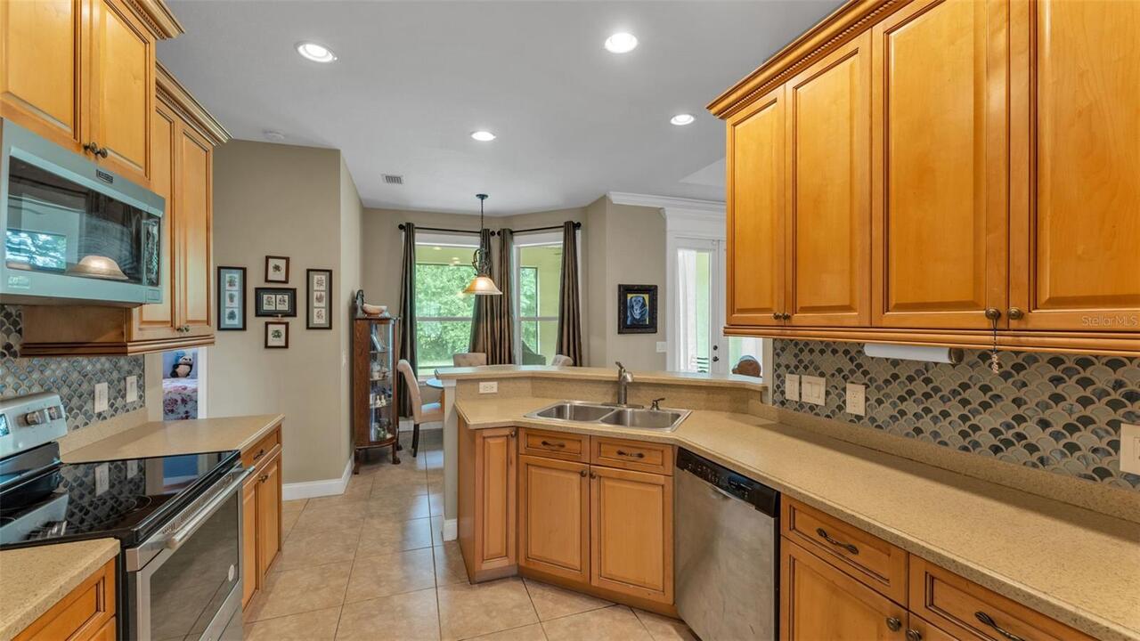 Listing Photo 10