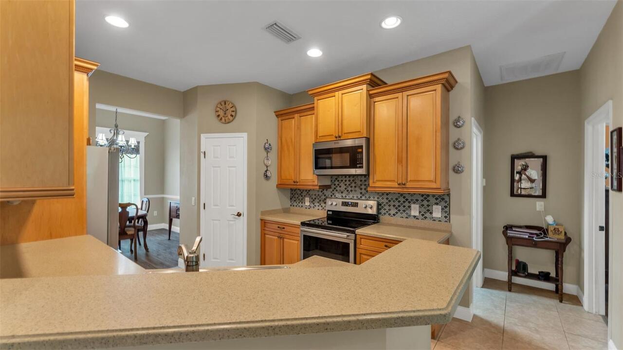 Listing Photo 12
