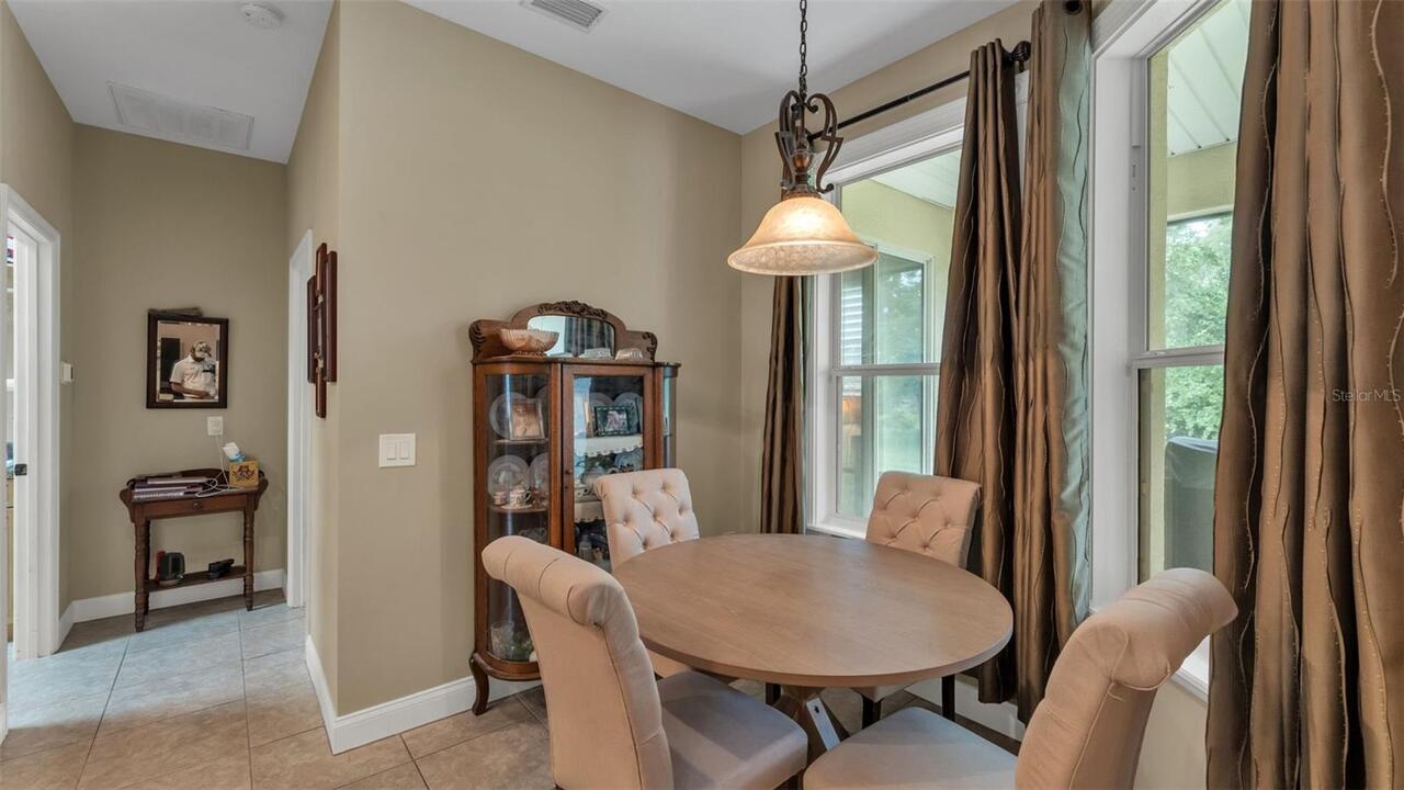 Listing Photo 17