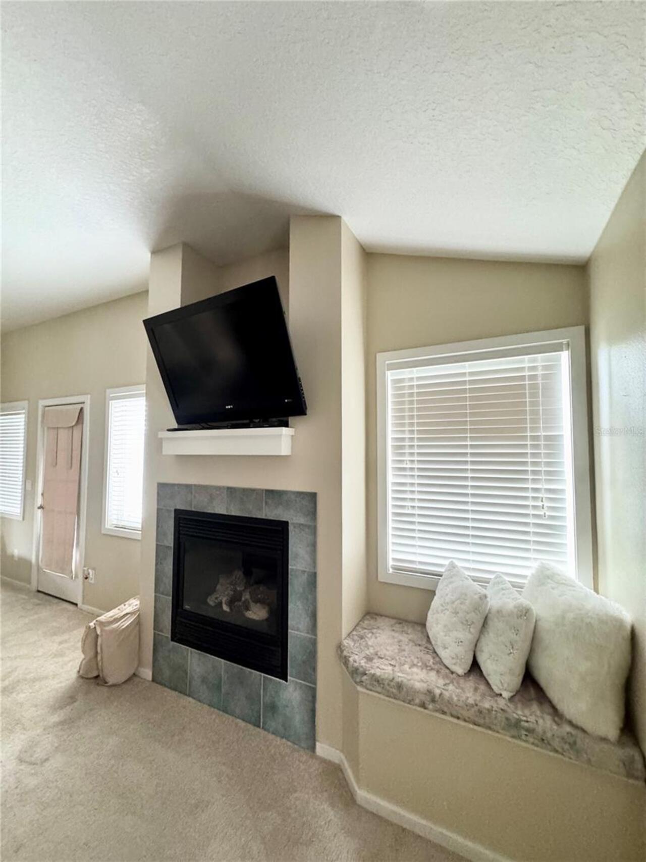 Listing Photo 14