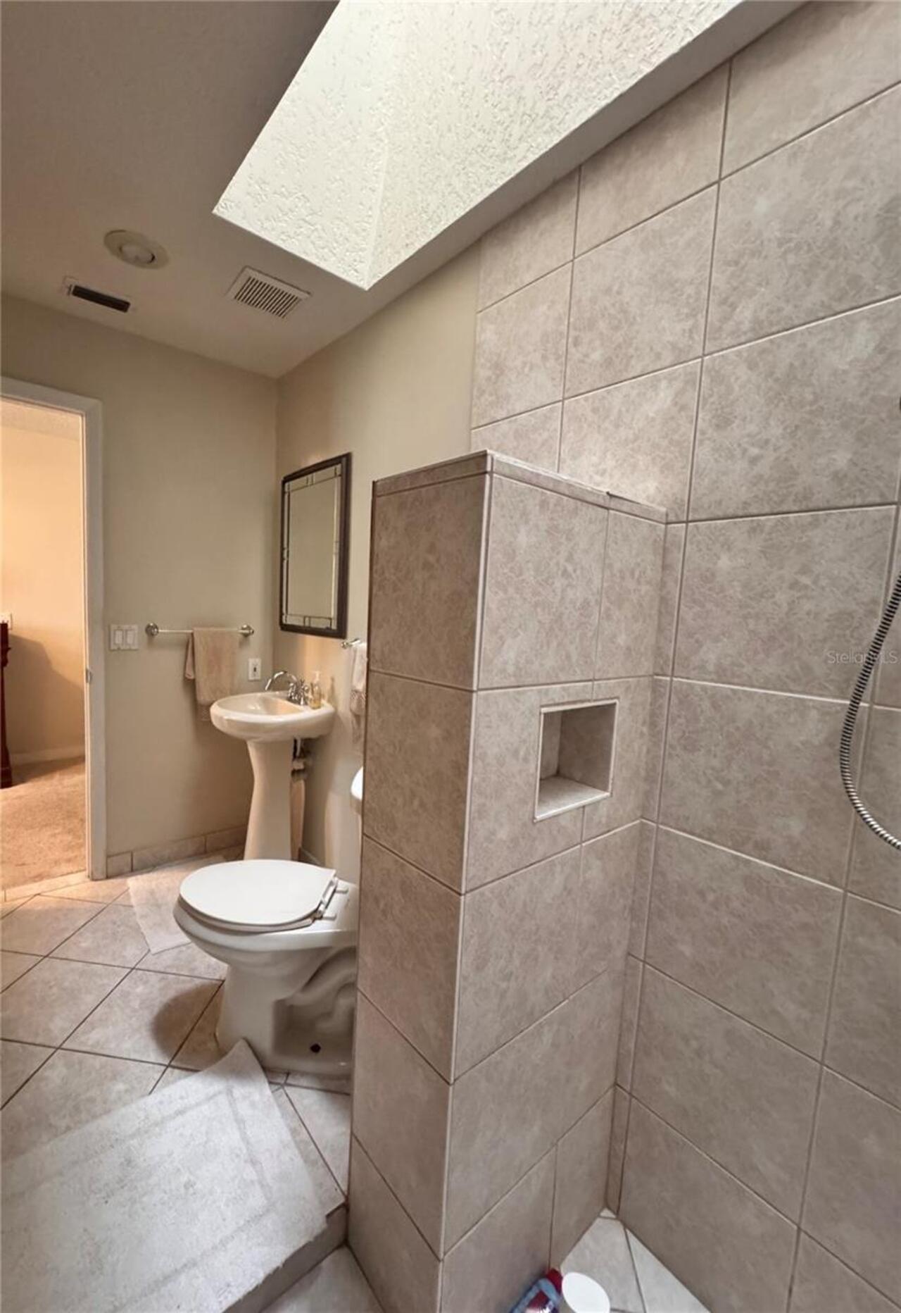 Listing Photo 29