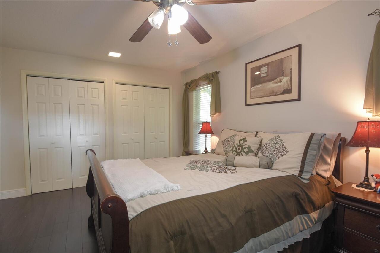 Listing Photo 22