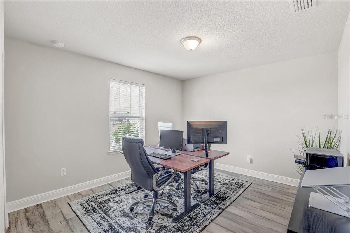 Listing Photo 33