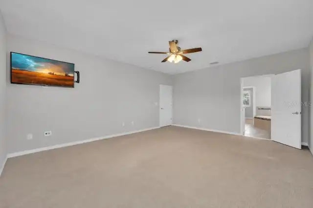 Listing Photo 38