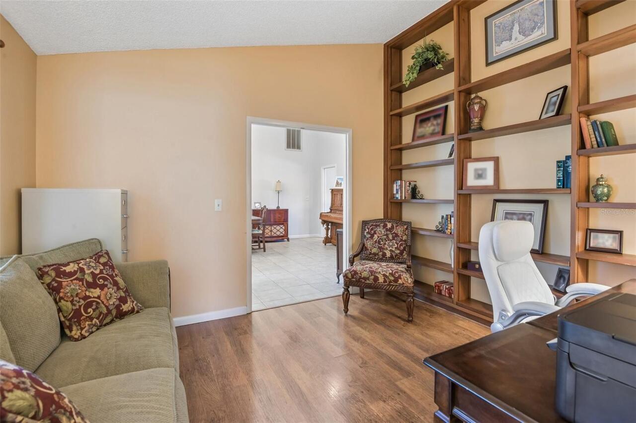 Listing Photo 16