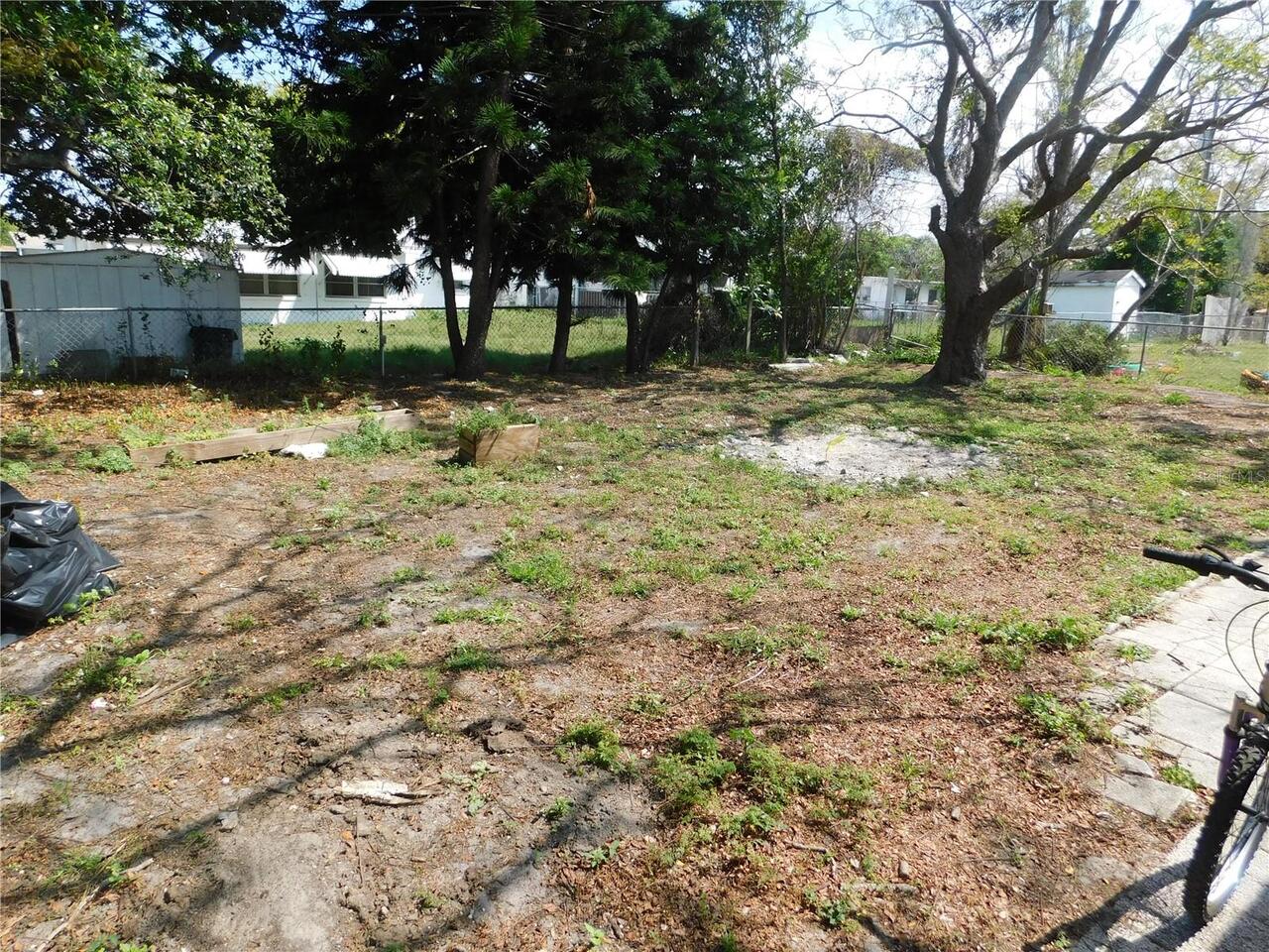 Listing Photo 24