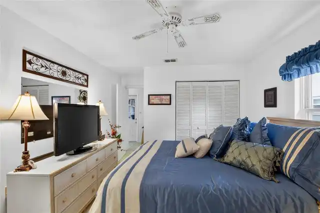 Listing Photo 29