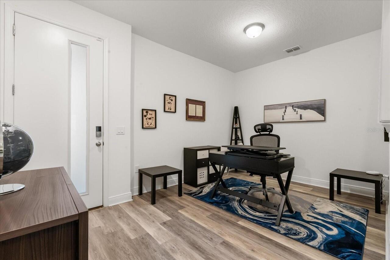 Listing Photo 8