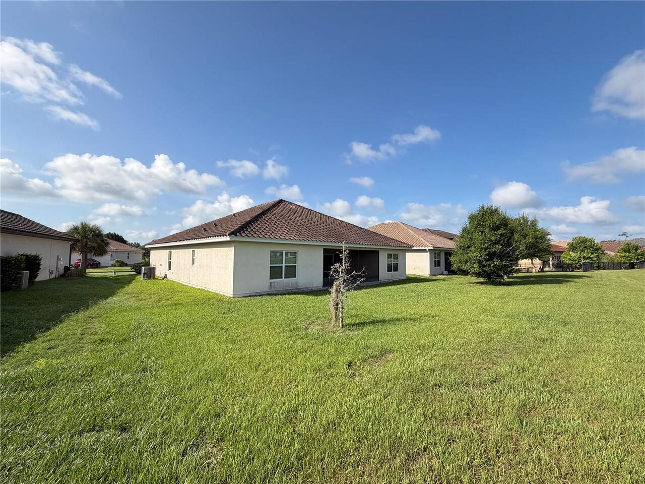 Listing Photo 9