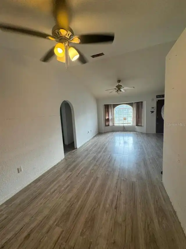 Listing Photo 19