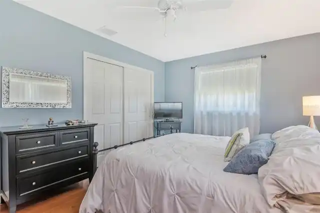 Listing Photo 17