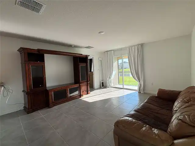 Listing Photo 44