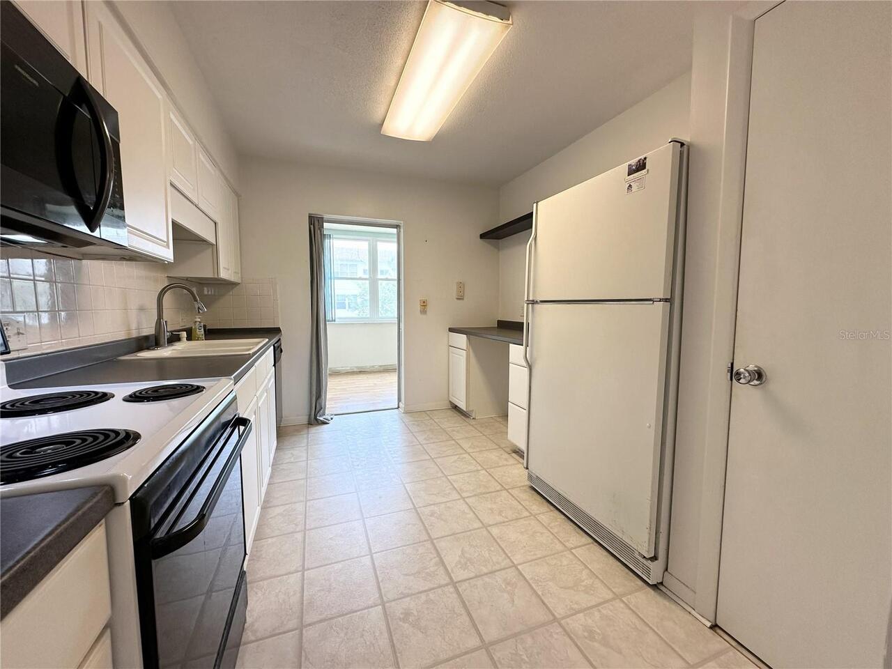 Listing Photo 9