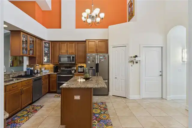 Listing Photo 18