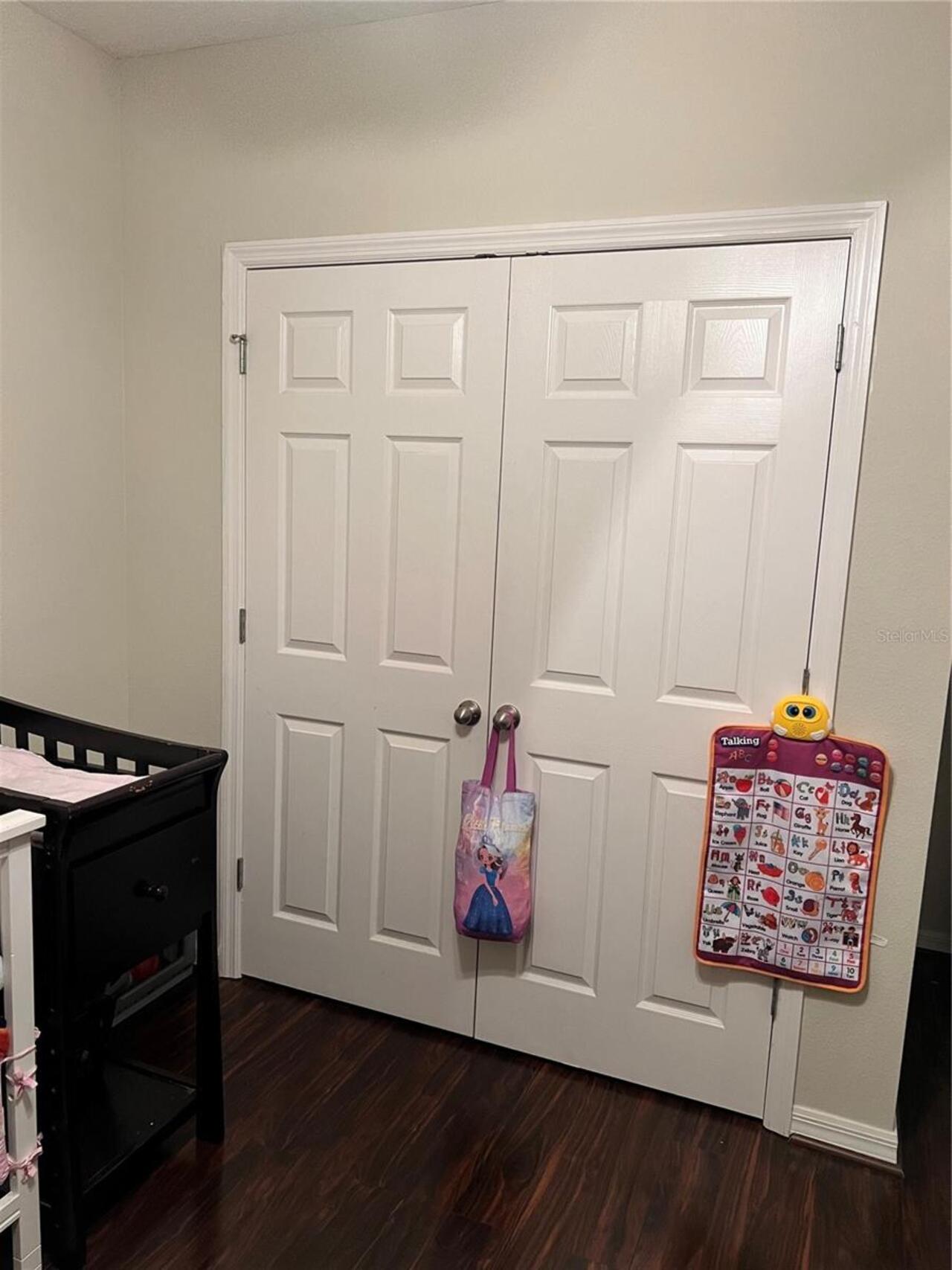 Listing Photo 11
