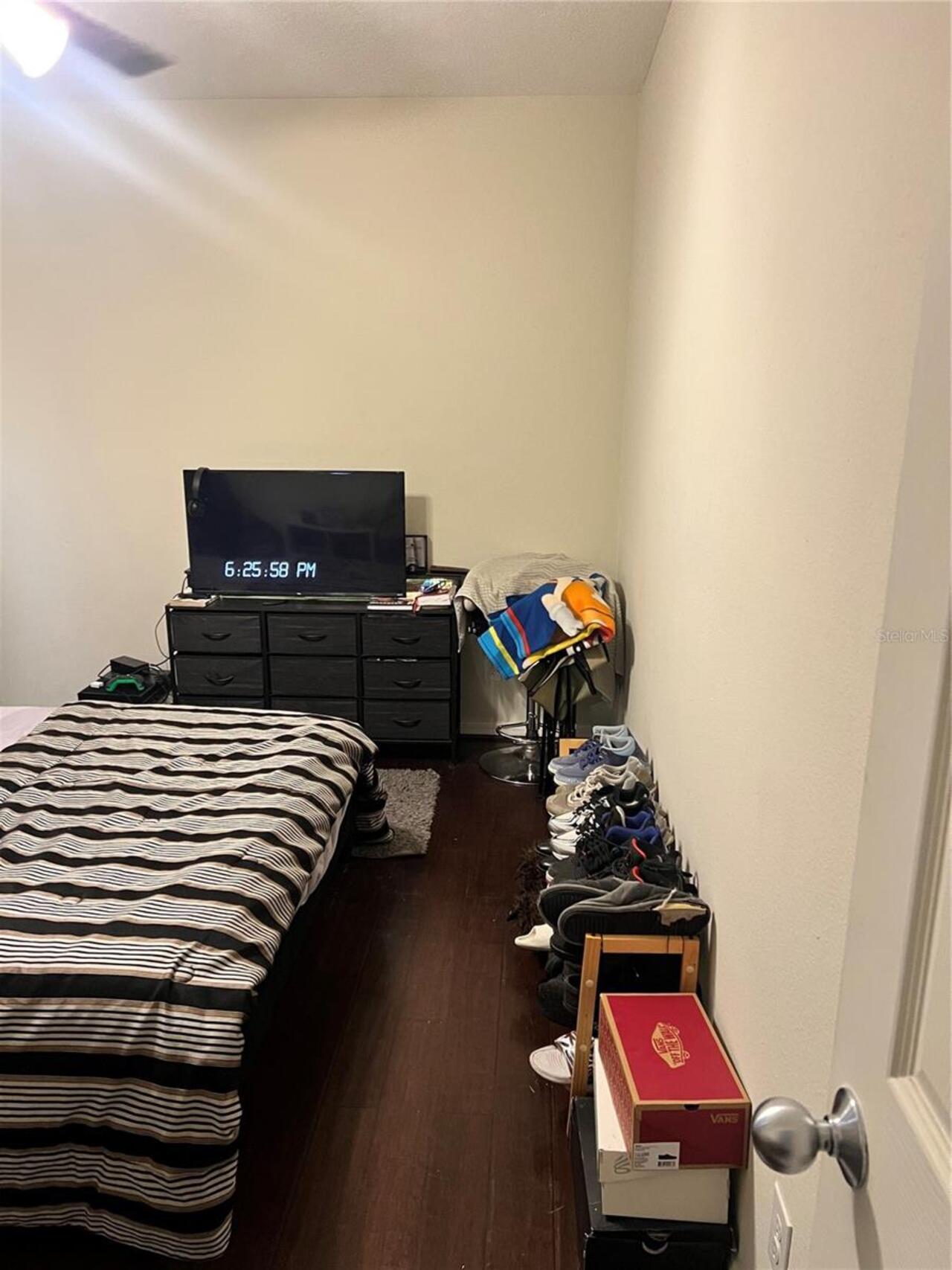 Listing Photo 16
