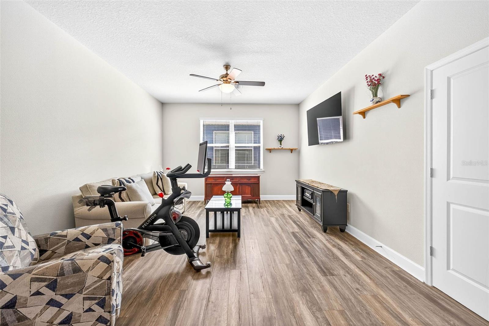 Listing Photo 34