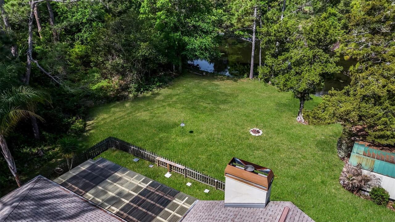 Listing Photo 10