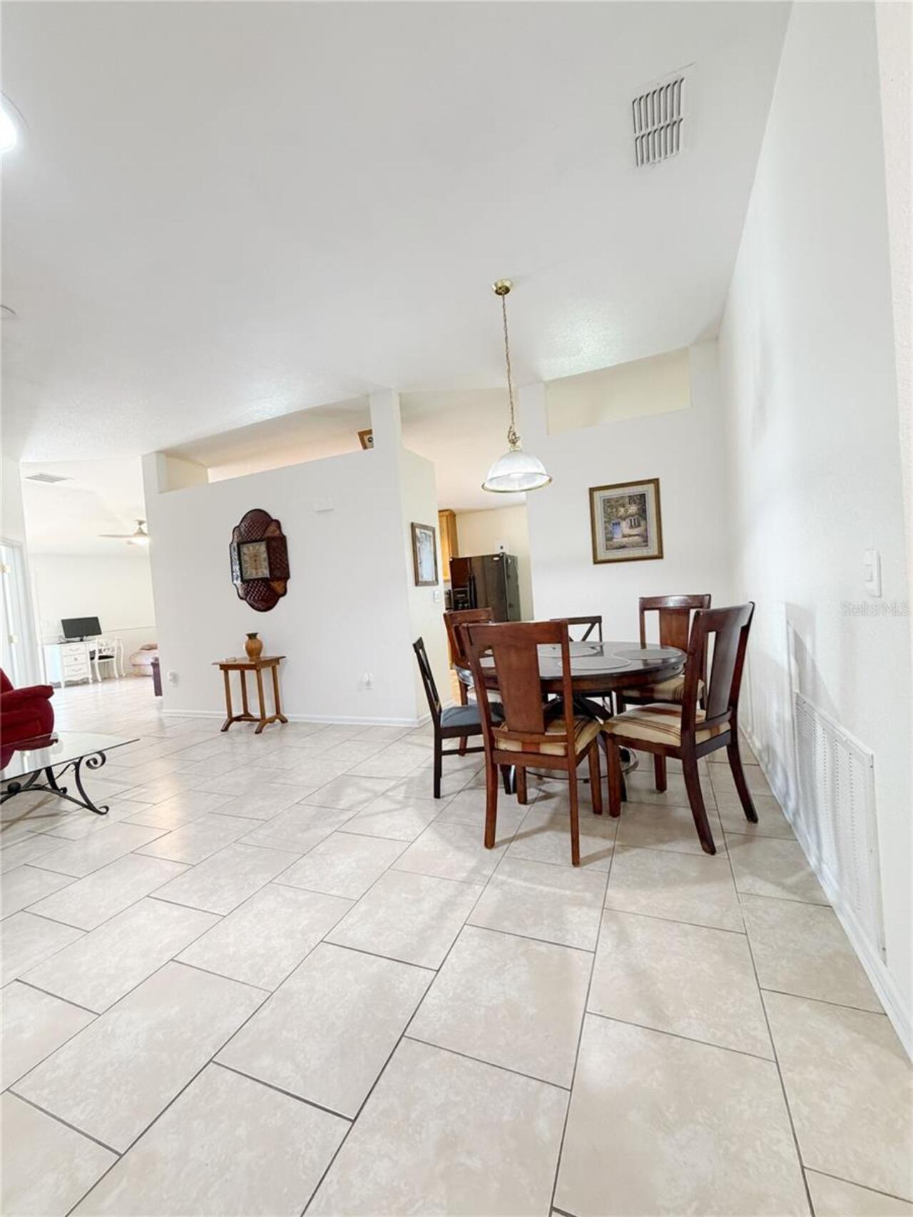 Listing Photo 7