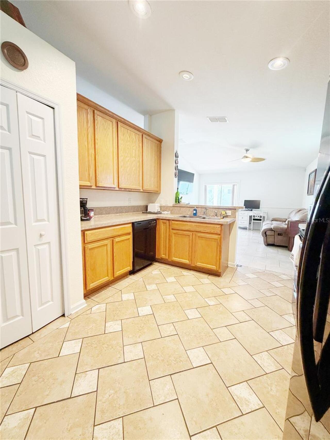 Listing Photo 15