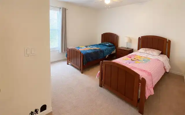 Listing Photo 17