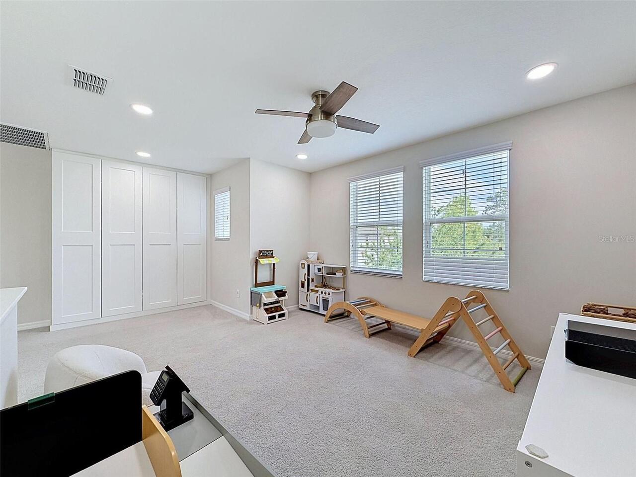 Listing Photo 22