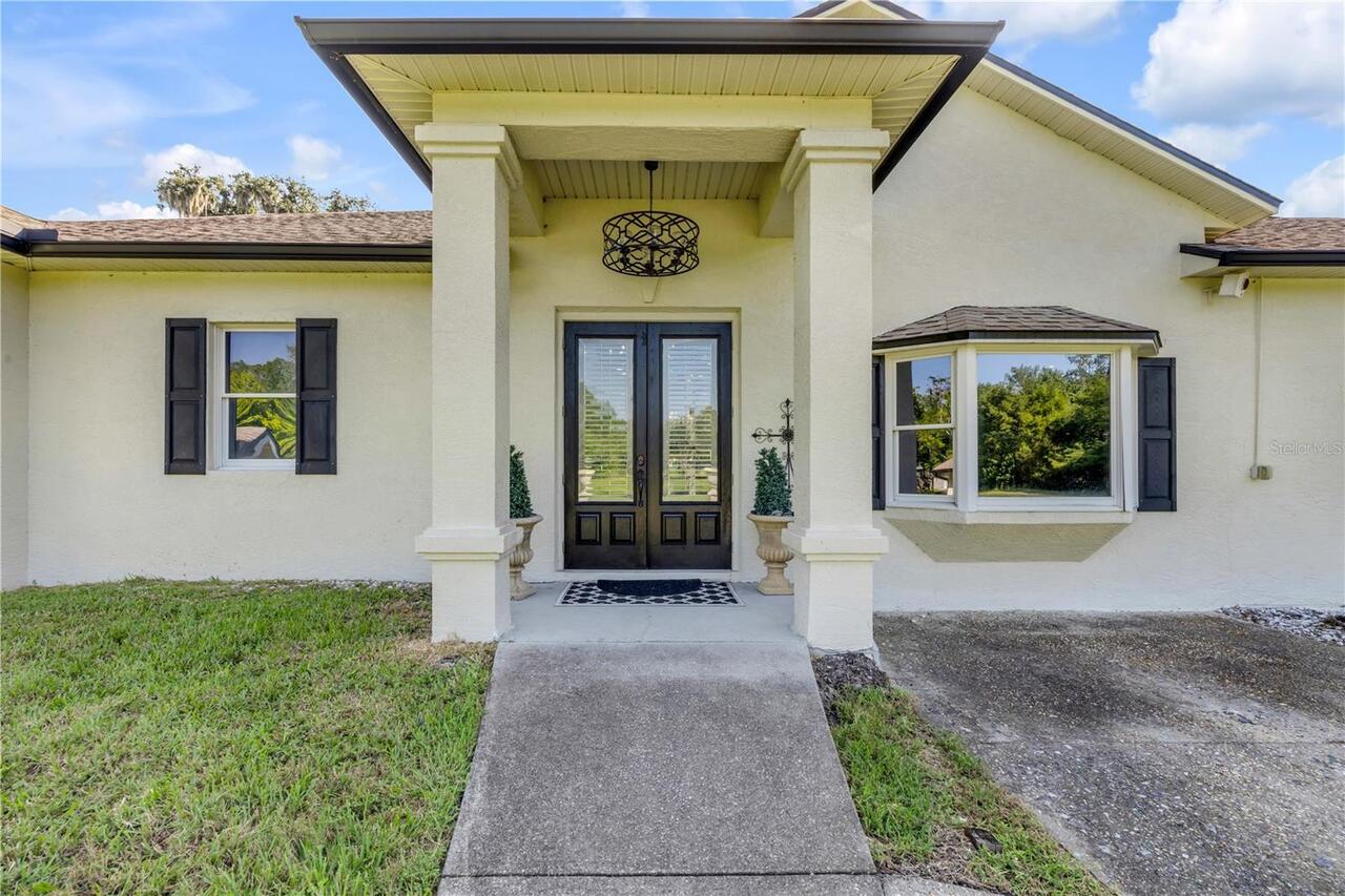 Listing Photo 11