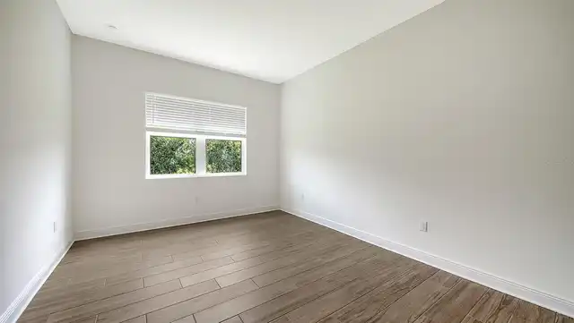 Listing Photo 33