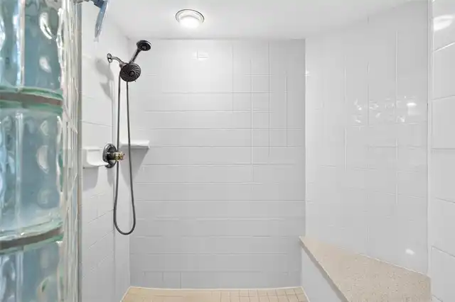Listing Photo 42