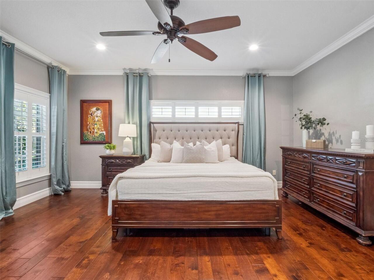 Listing Photo 11