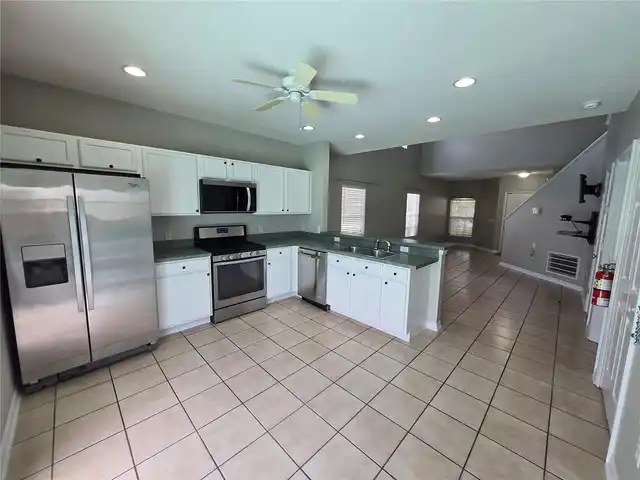 Listing Photo 7