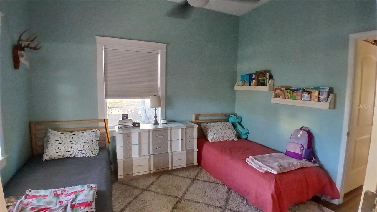 Listing Photo 18