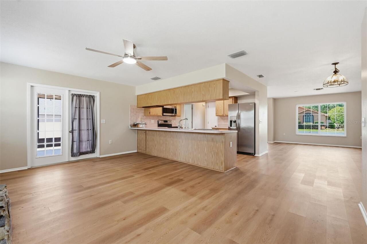 Listing Photo 18