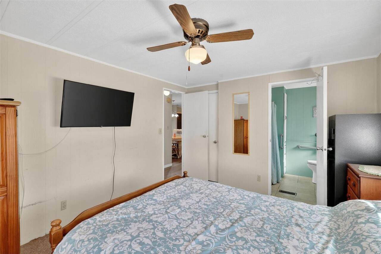 Listing Photo 15