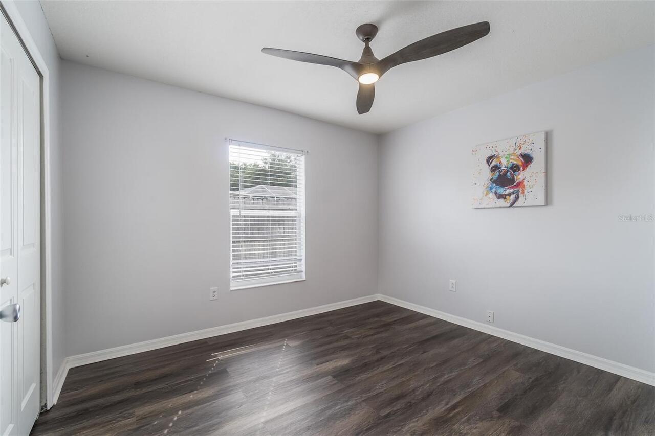 Listing Photo 14