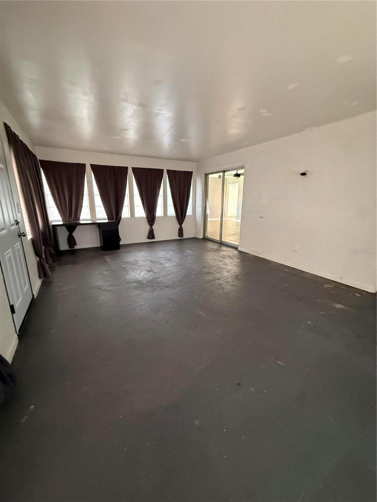 Listing Photo 15