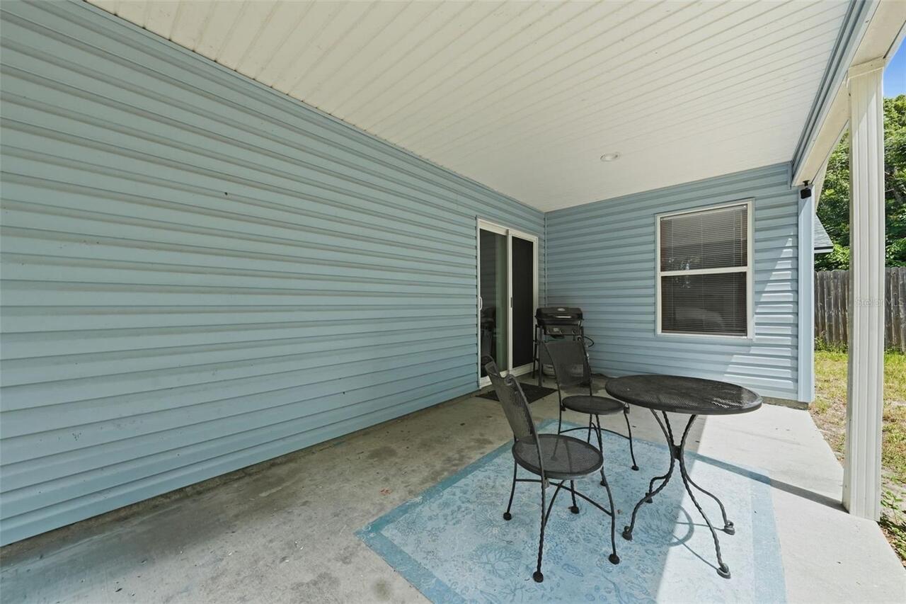 Listing Photo 9