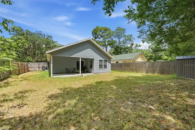 Listing Photo 12