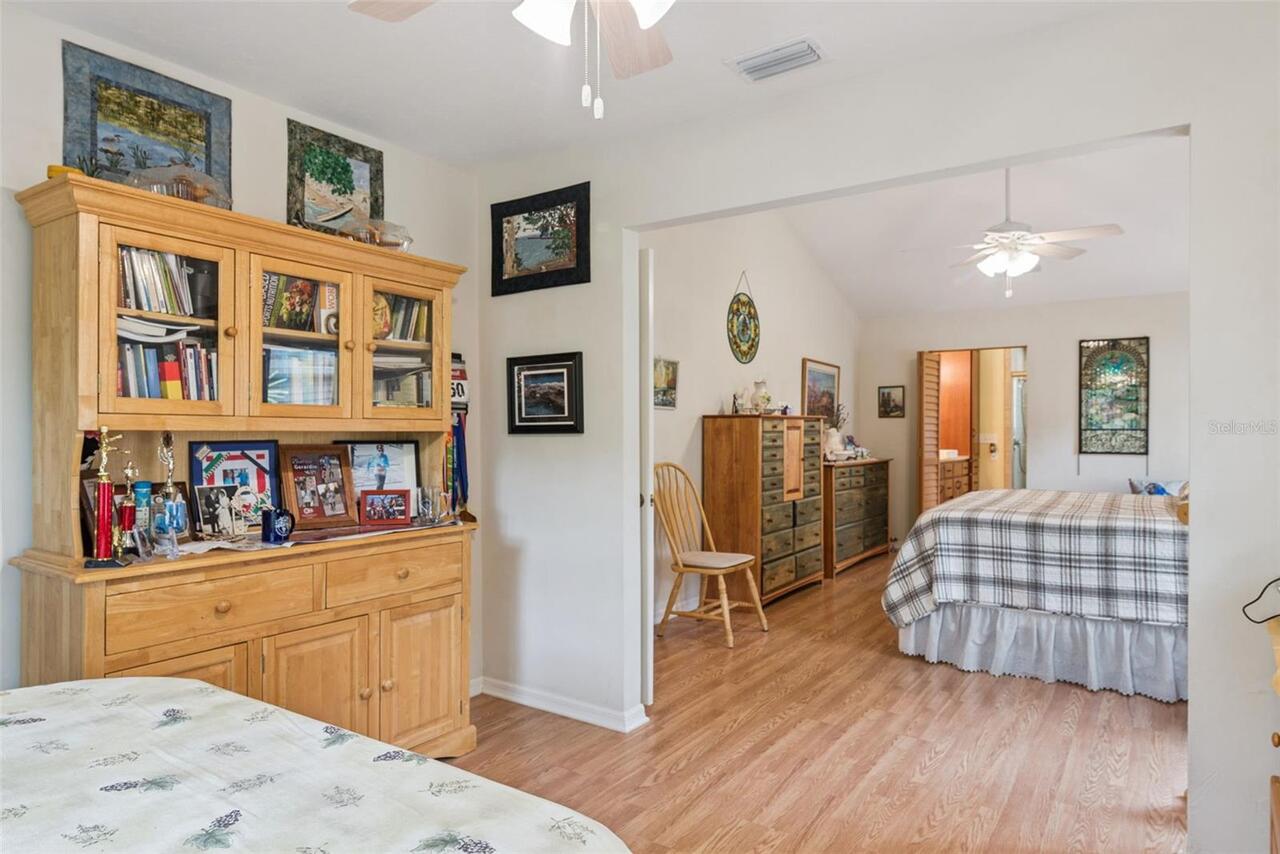 Listing Photo 25