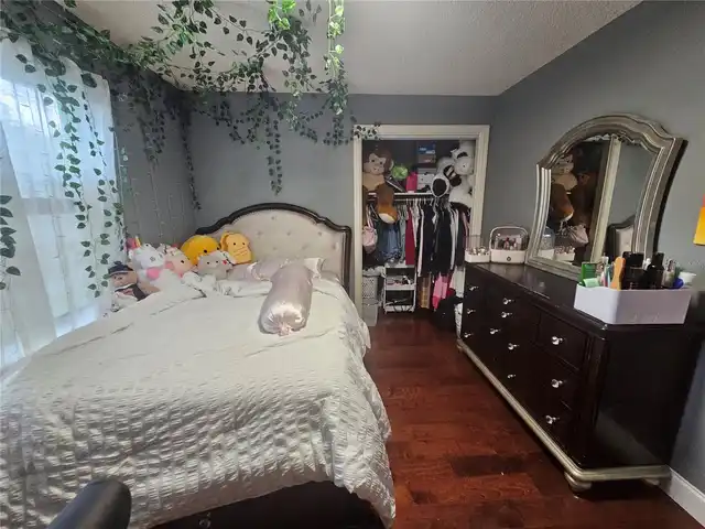 Listing Photo 16