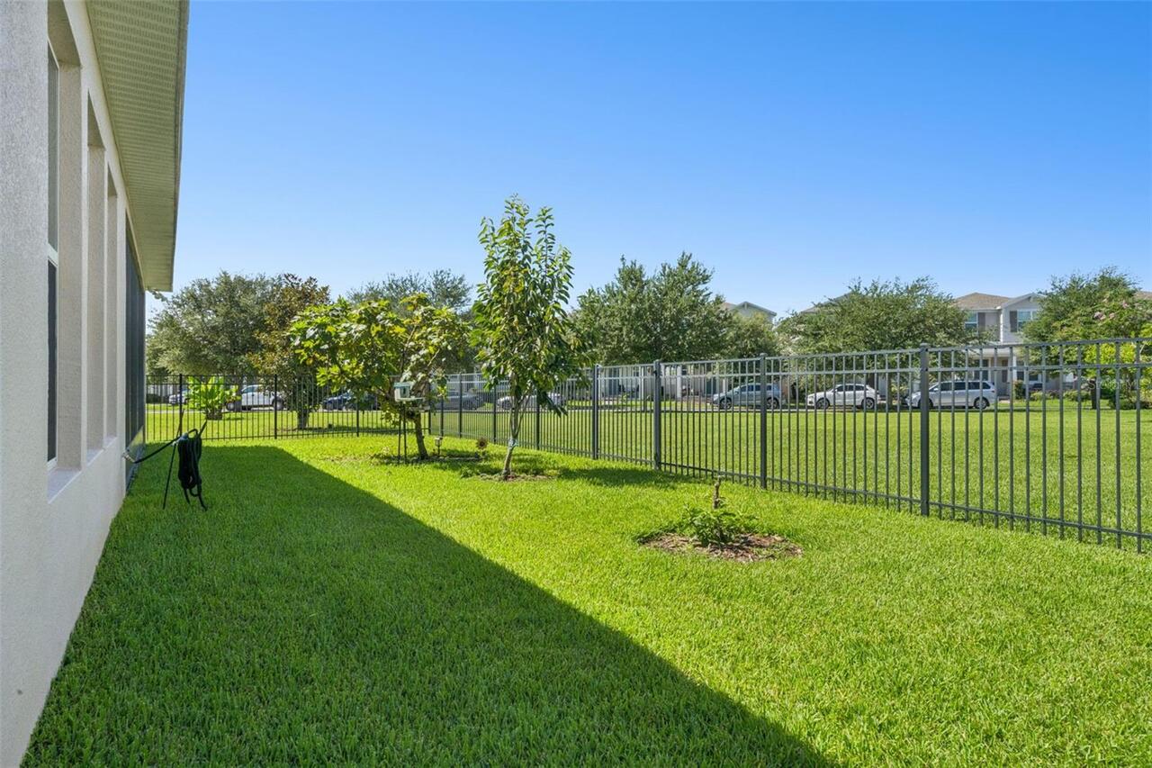Listing Photo 32