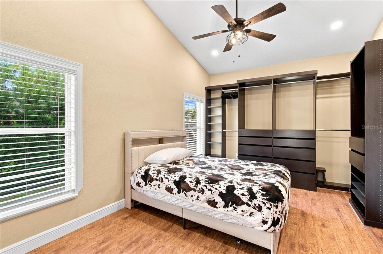 Listing Photo 22