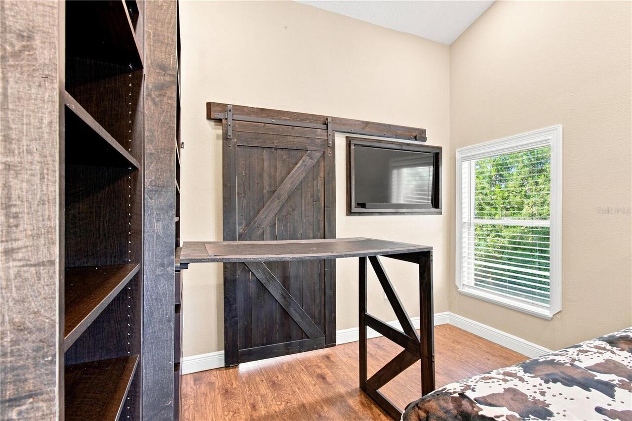 Listing Photo 25