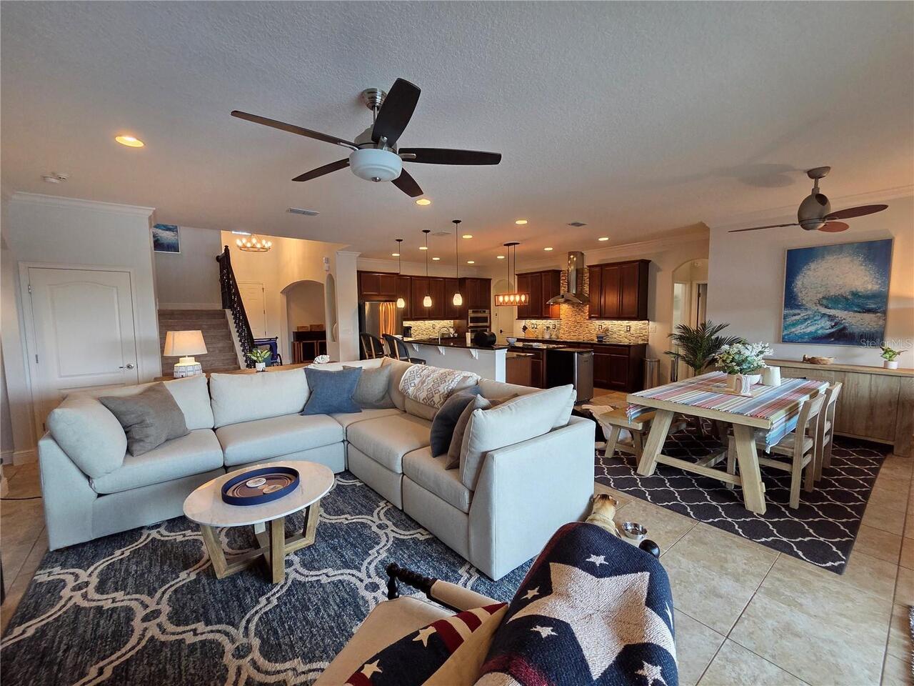 Listing Photo 12