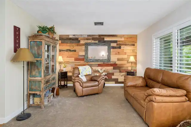 Listing Photo 13
