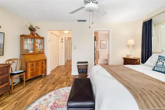 Listing Photo 18