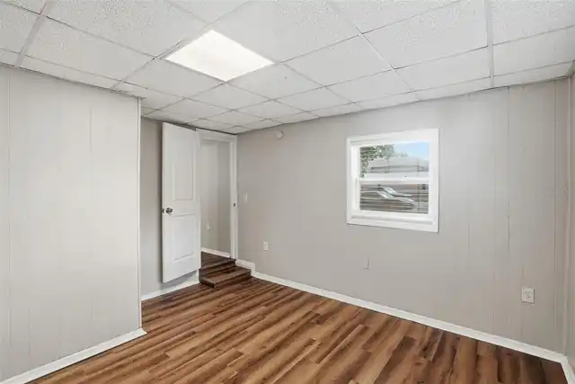 Listing Photo 25