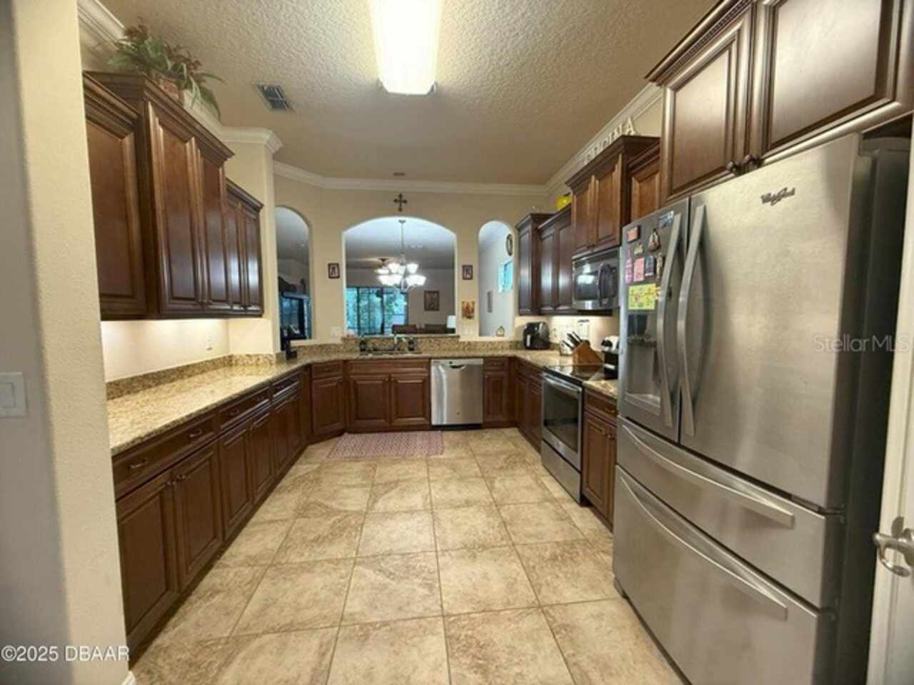 Listing Photo 18