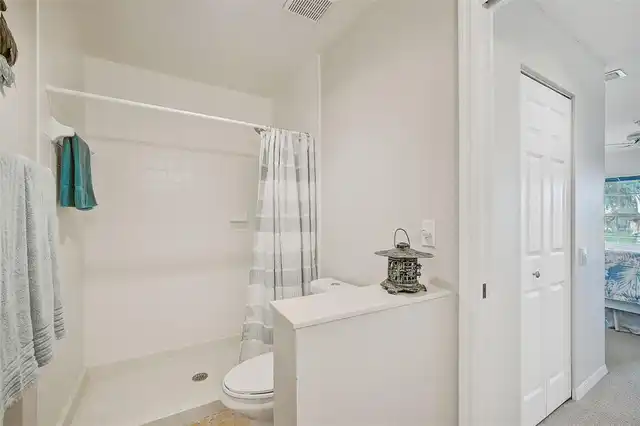 Listing Photo 20